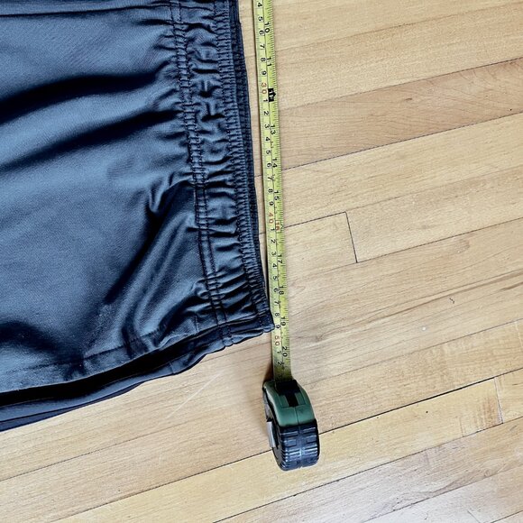 Men's Adidas 2XL dark Grey with a bit of sheen - Picture 9 of 12